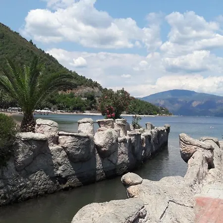 Marmaris*icmelerin Kalbinde Bir Ev דירה *